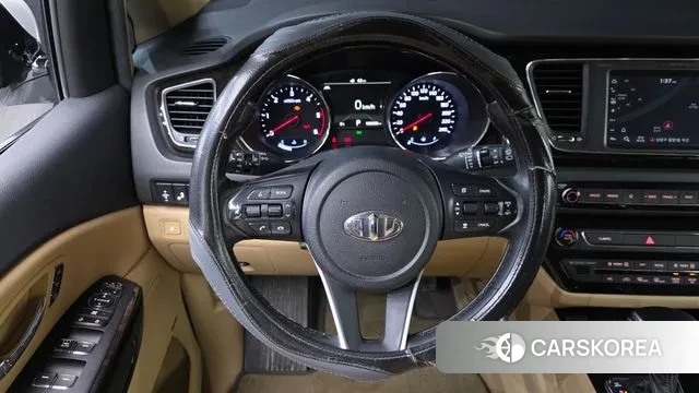 Kia The New Carnival id 3627240 из Кореи 7