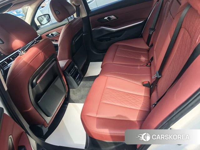 BMW 3 series id 4257624 из Китая 7