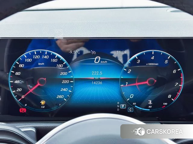 Mercedes-Benz GLB id 4257709 из Китая 7