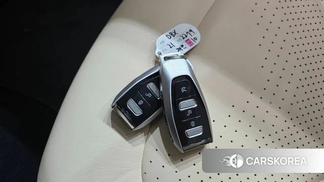 Aston Martin DBX id 4736711 из Кореи 7