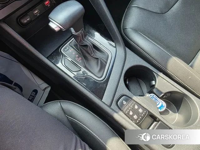 Kia Niro id 3198114 из Кореи 7