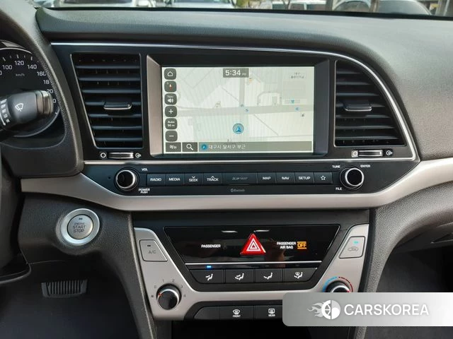 Hyundai Avante AD id 3955808 из Кореи 7