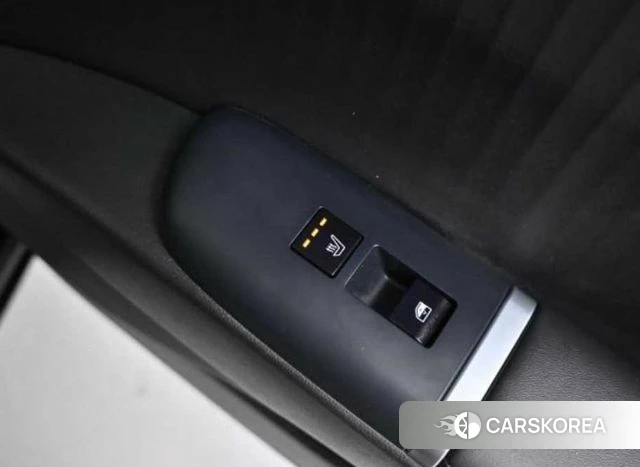 Hyundai Grandeur (GN7) id 4420516 из Кореи 7