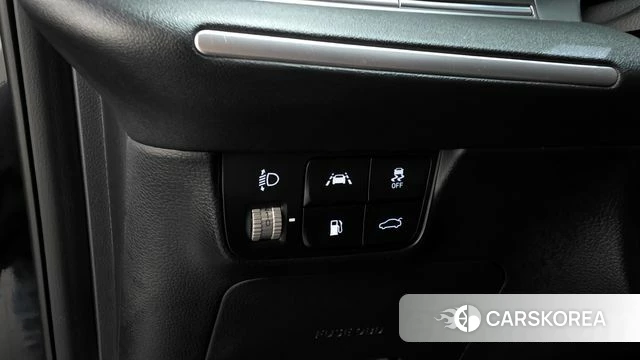 Hyundai The New Grandeur IG id 3923809 из Кореи 7