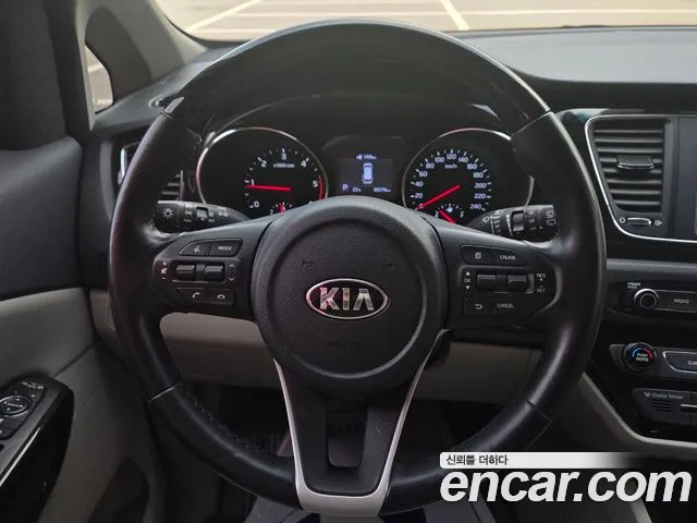 Kia The New Carnival id 2696189 из Кореи 7