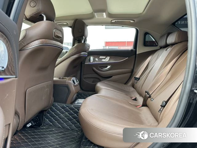 Mercedes-Benz E-class id 4215200 из Китая 7