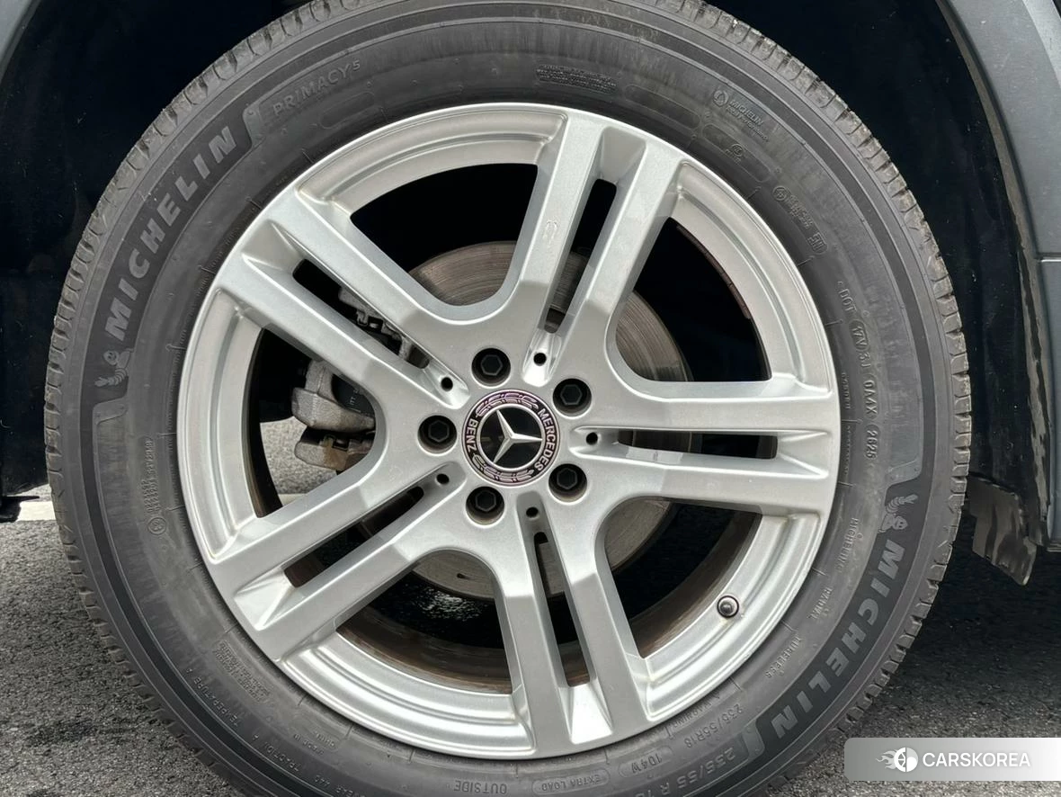 Mercedes-Benz GLB id 4512915 из Китая 7