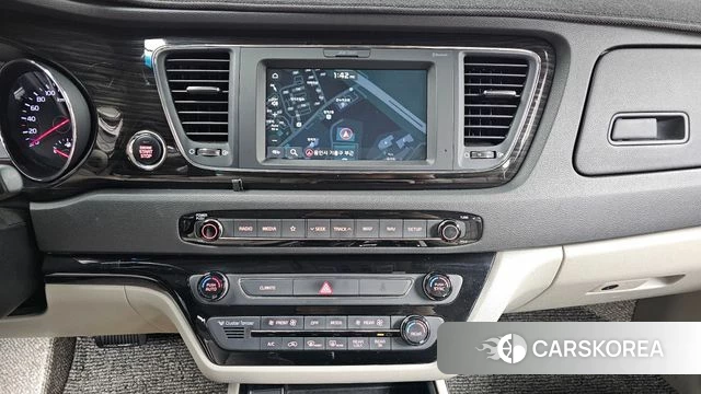 Kia The New Carnival id 3795674 из Кореи 7