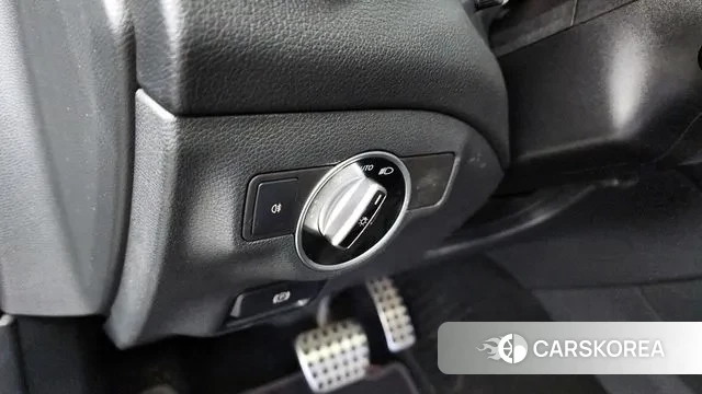 Mercedes-Benz GLA-Class X156 id 3530982 из Кореи 7