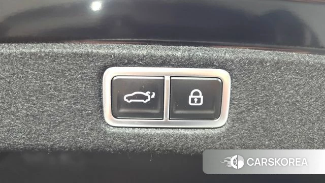 Hyundai Grandeur Hybrid (GN7) id 4773299 из Кореи 7