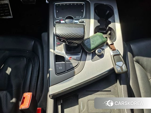 Audi Q7 (4M) id 4339241 из Кореи 7
