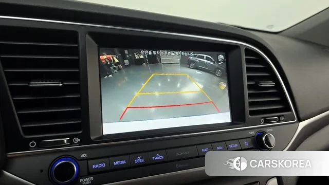 Hyundai Avante AD id 2966573 из Кореи 7