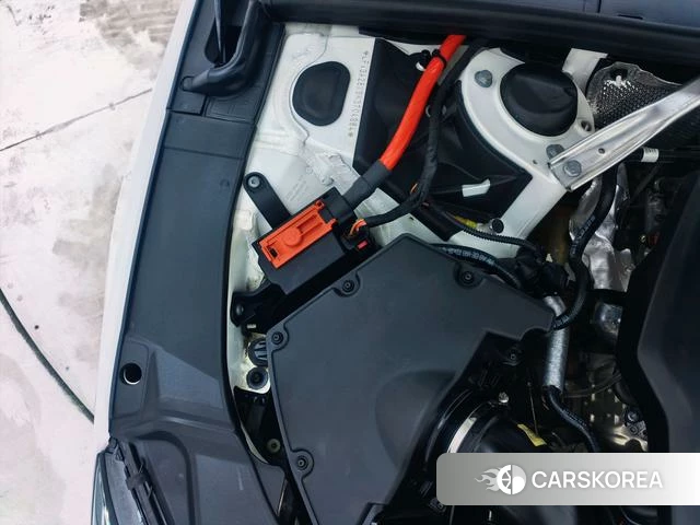Audi A4L id 4227305 из Китая 7