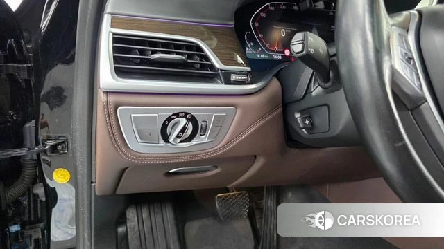 BMW 7 Series (G11) id 4501702 из Кореи 7