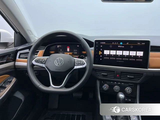 Volkswagen Bora id 4256471 из Китая 7