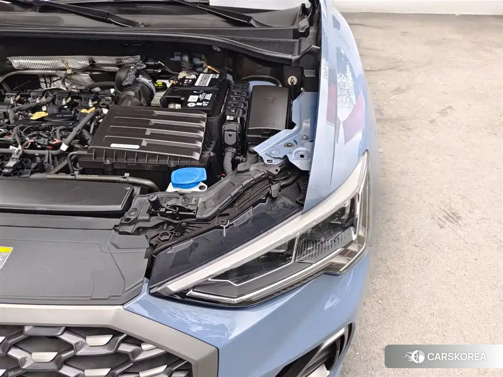 Audi Q3 Sportback id 4680713 из Китая 7