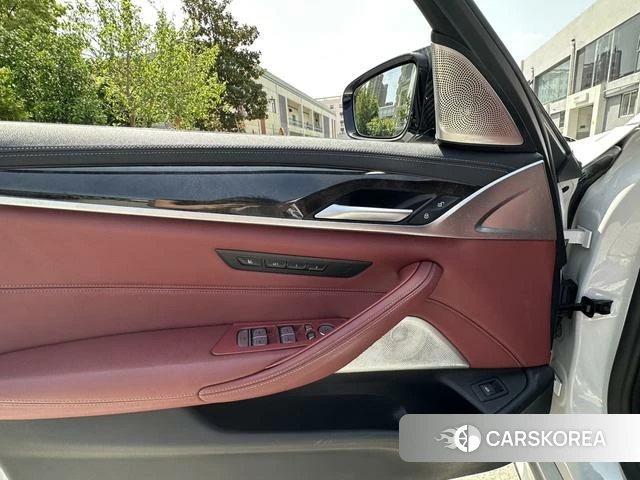 BMW 5 series id 4272120 из Китая 7