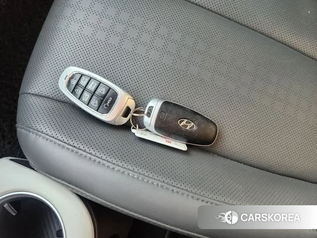 Hyundai Ionic 5 id 3384180 из Кореи 7