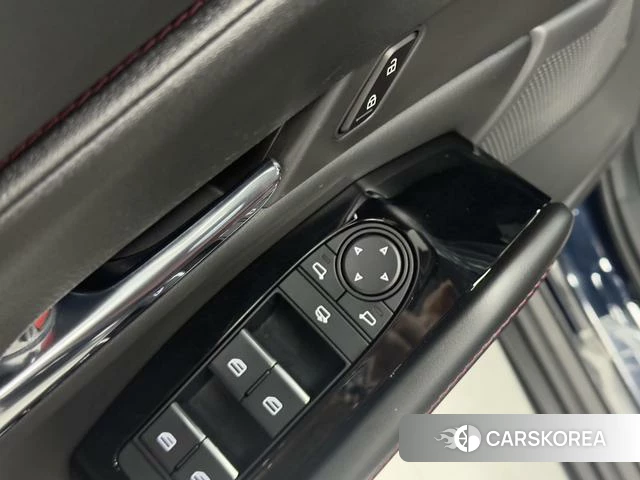 Mazda CX-30 id 4321326 из Китая 7