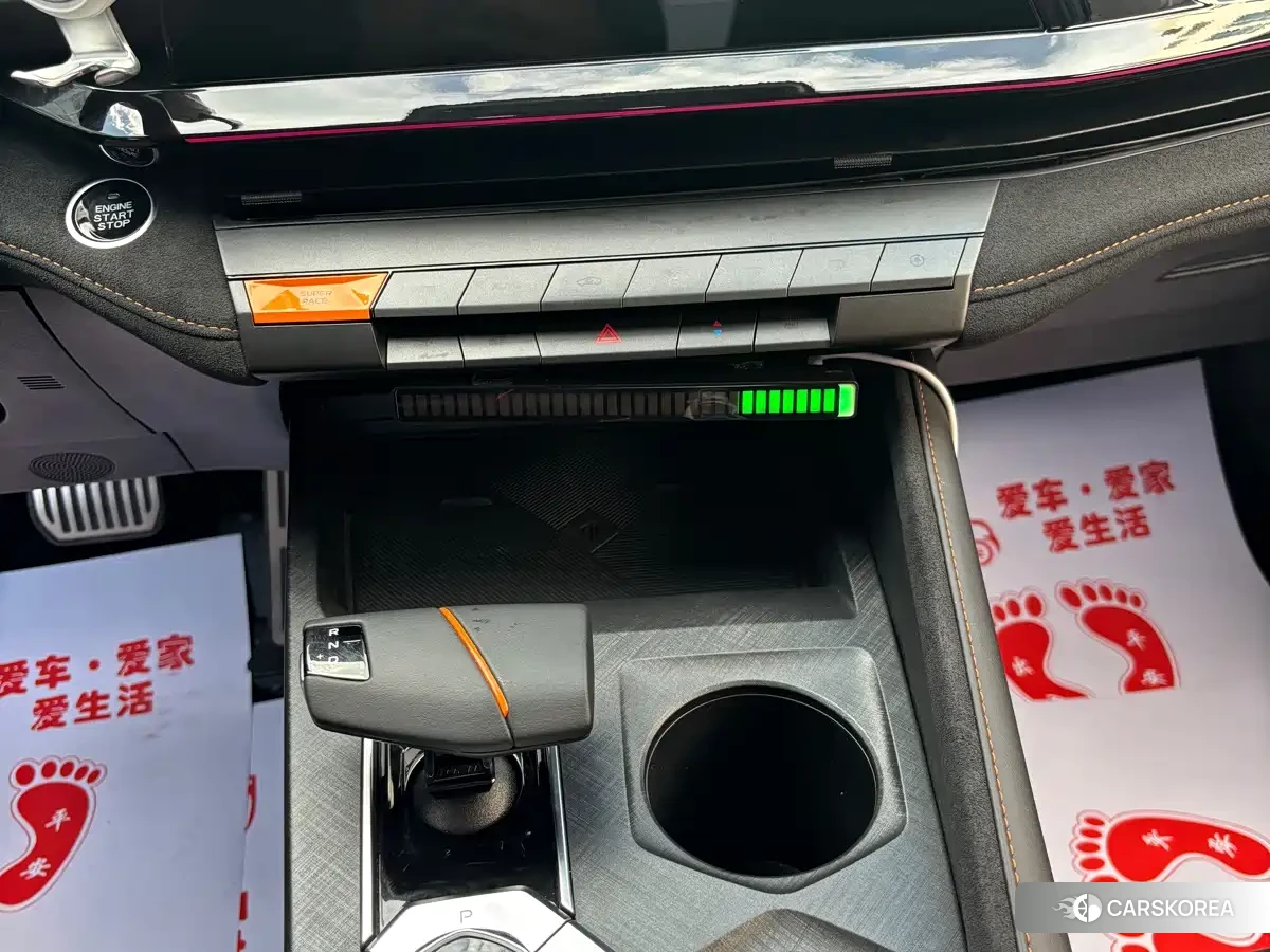 Chang'an UNI-V id 4601886 из Китая 7