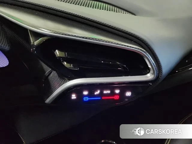 Ferrari 296 GTS id 3217735 из Кореи 7