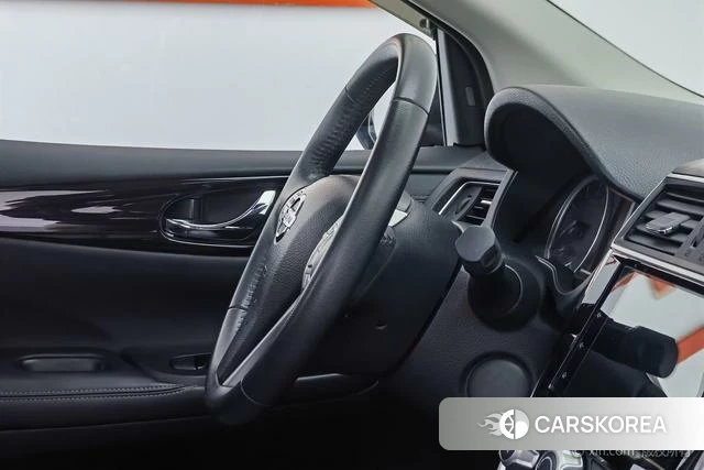Nissan TIIDA id 4320967 из Китая 7