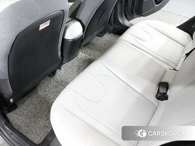 Hyundai Avante (CN7) id 3839976 из Кореи 7