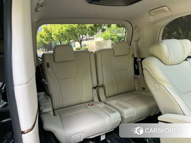 Lexus LM id 4353214 из Китая 7