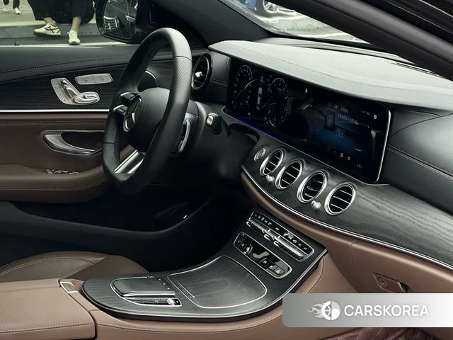 Mercedes-Benz E-class id 4290378 из Китая 7