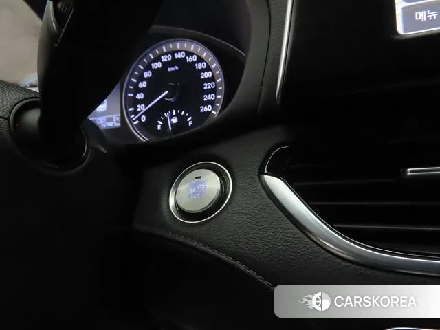 Hyundai Grandeur IG Hybrid id 3593562 из Кореи 7