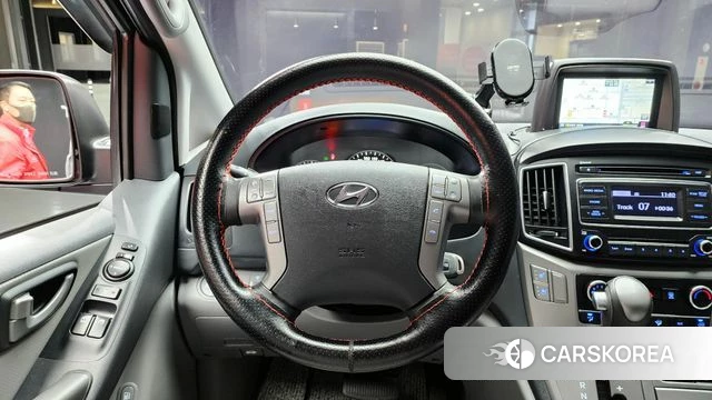 Hyundai The New Grand Starex id 3866483 из Кореи 7