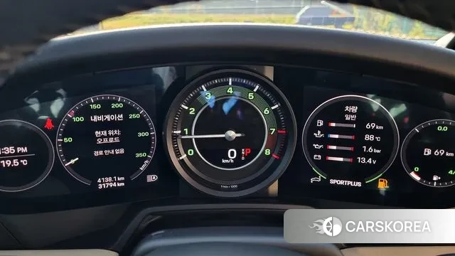 Porsche 911(992) id 3561972 из Кореи 7