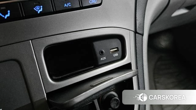 Hyundai The New Grand Starex id 4020102 из Кореи 7