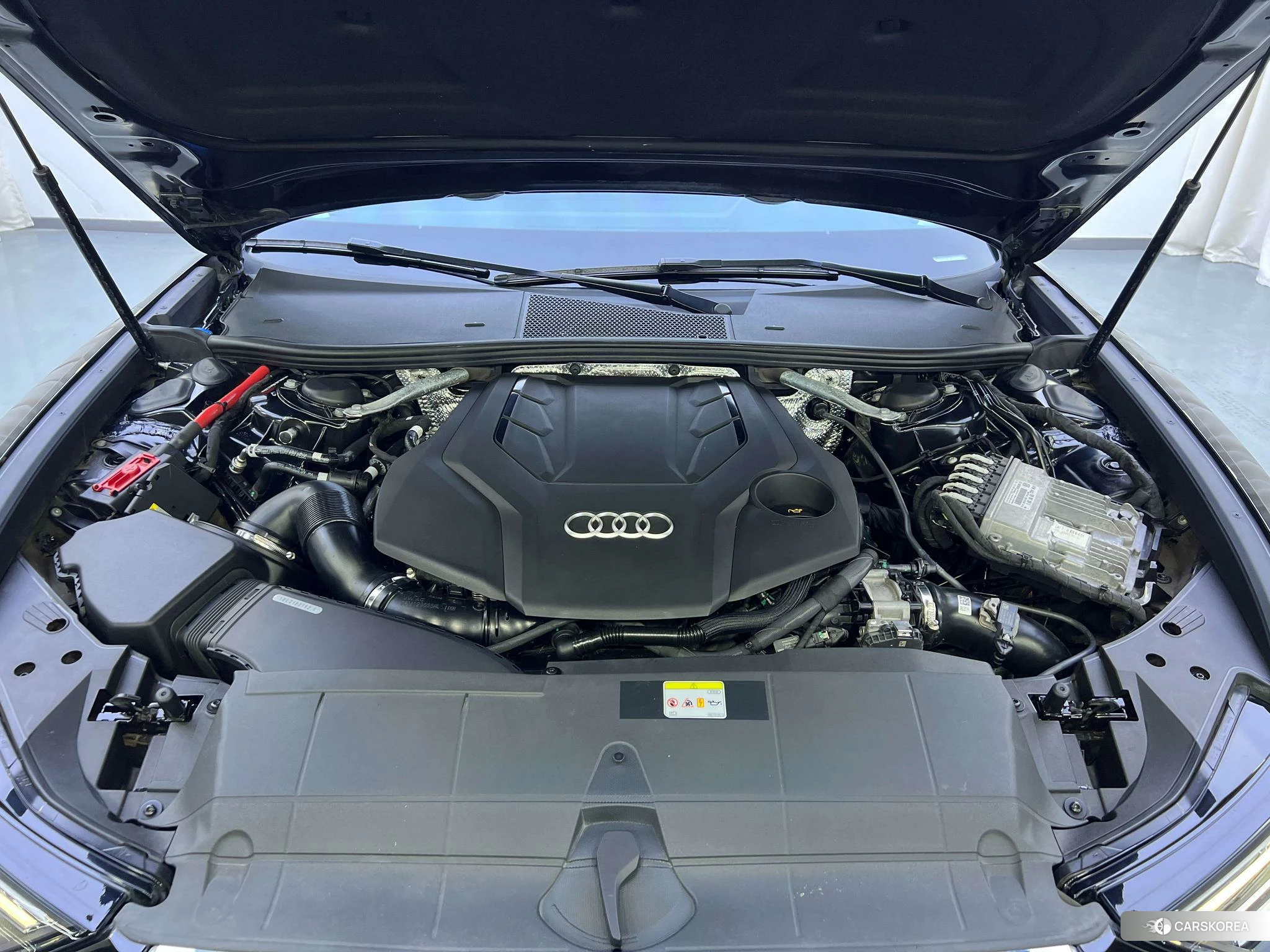 Audi A6L id 4461463 из Китая 7