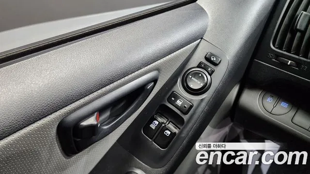 Hyundai The New Grand Starex id 2911985 из Кореи 7