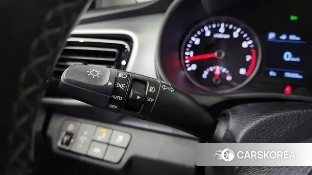 Kia Stonic id 3464579 из Кореи 7