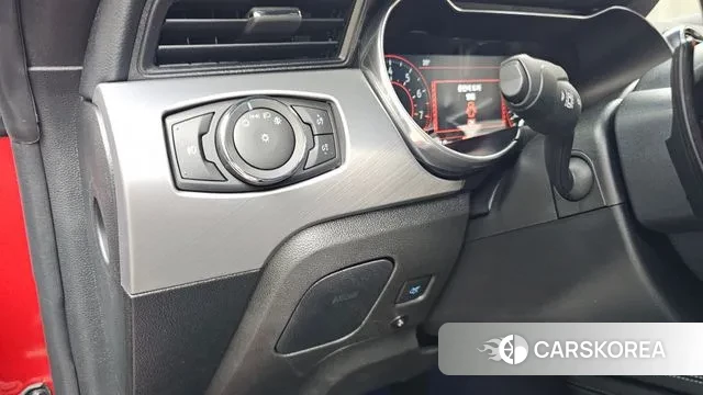 Ford Mustang id 2883997 из Кореи 7