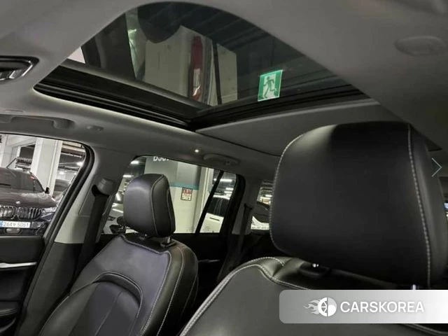 Jeep Grand Cherokee (WL) id 3914677 из Кореи 7