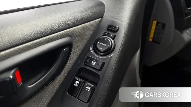 Hyundai The New Grand Starex id 3778951 из Кореи 7