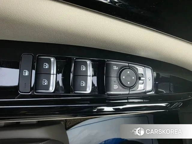 Kia Carnival 4th generation id 3288666 из Кореи 7