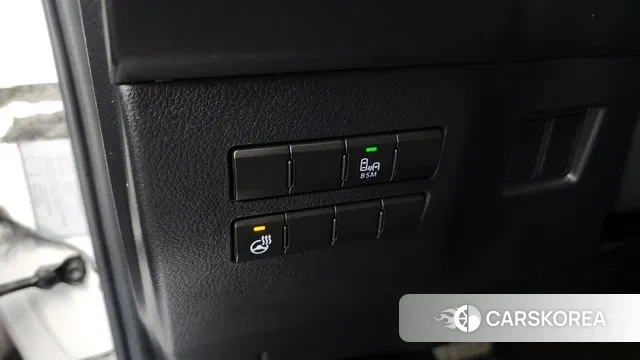 Lexus NX300h id 3494855 из Кореи 7