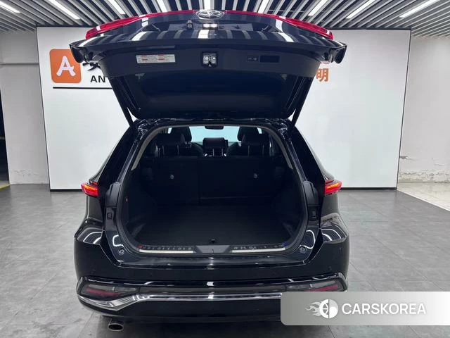 Toyota Weisha id 3908803 из Китая 7
