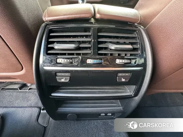 BMW 5 Series (G30) id 3283372 из Кореи 7