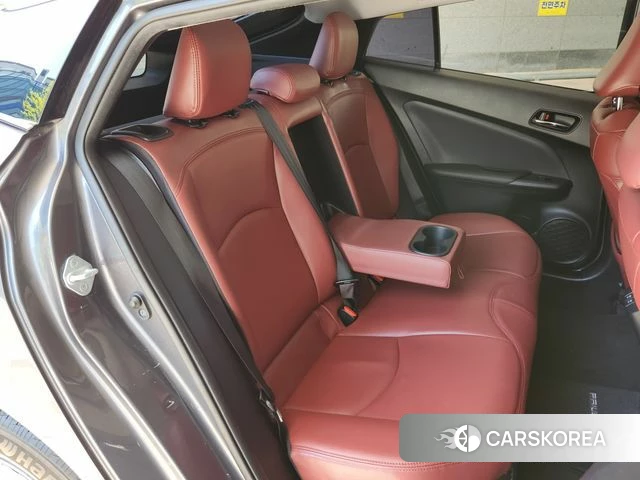 Toyota Prius 4th Generation id 4206686 из Кореи 7