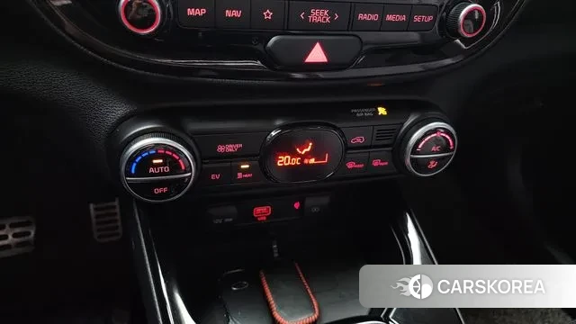 Kia Soul Booster EV id 3499676 из Кореи 7