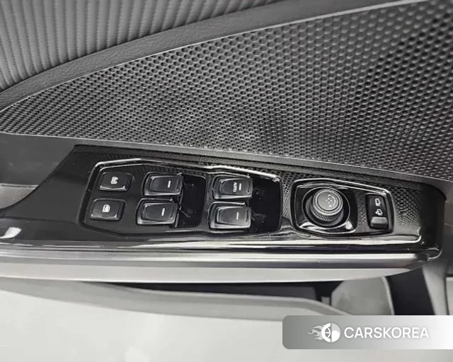 Ssangyong The New Tivoli id 3042775 из Кореи 7