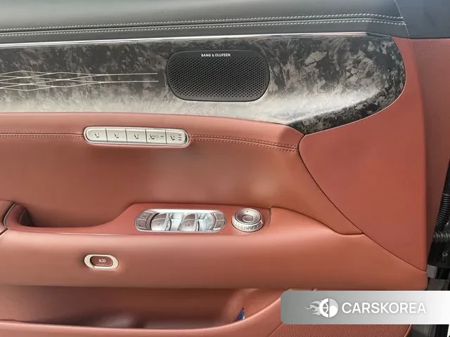 Genesis G90 (RS4) id 3758905 из Кореи 7