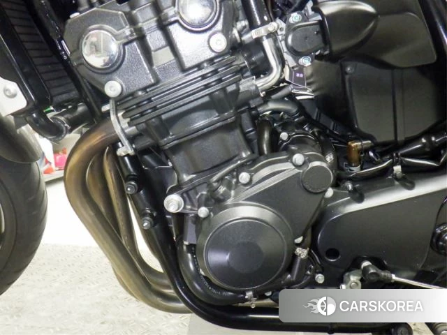 Проданный Honda CB400SF ABS id 4008486 из Японии, фото 7