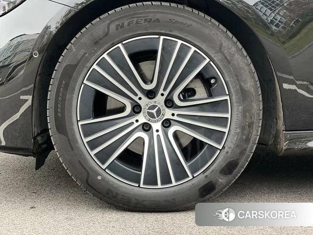 Mercedes-Benz E-class id 4239829 из Китая 7