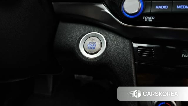 Hyundai The New Avante AD id 4520375 из Кореи 7